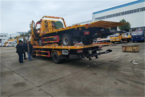 东洲同城汽车补胎